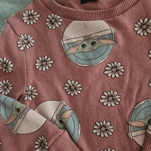Star Wars Pink Grogu Sweatshirt with Floral Design - Picture 2 of 5